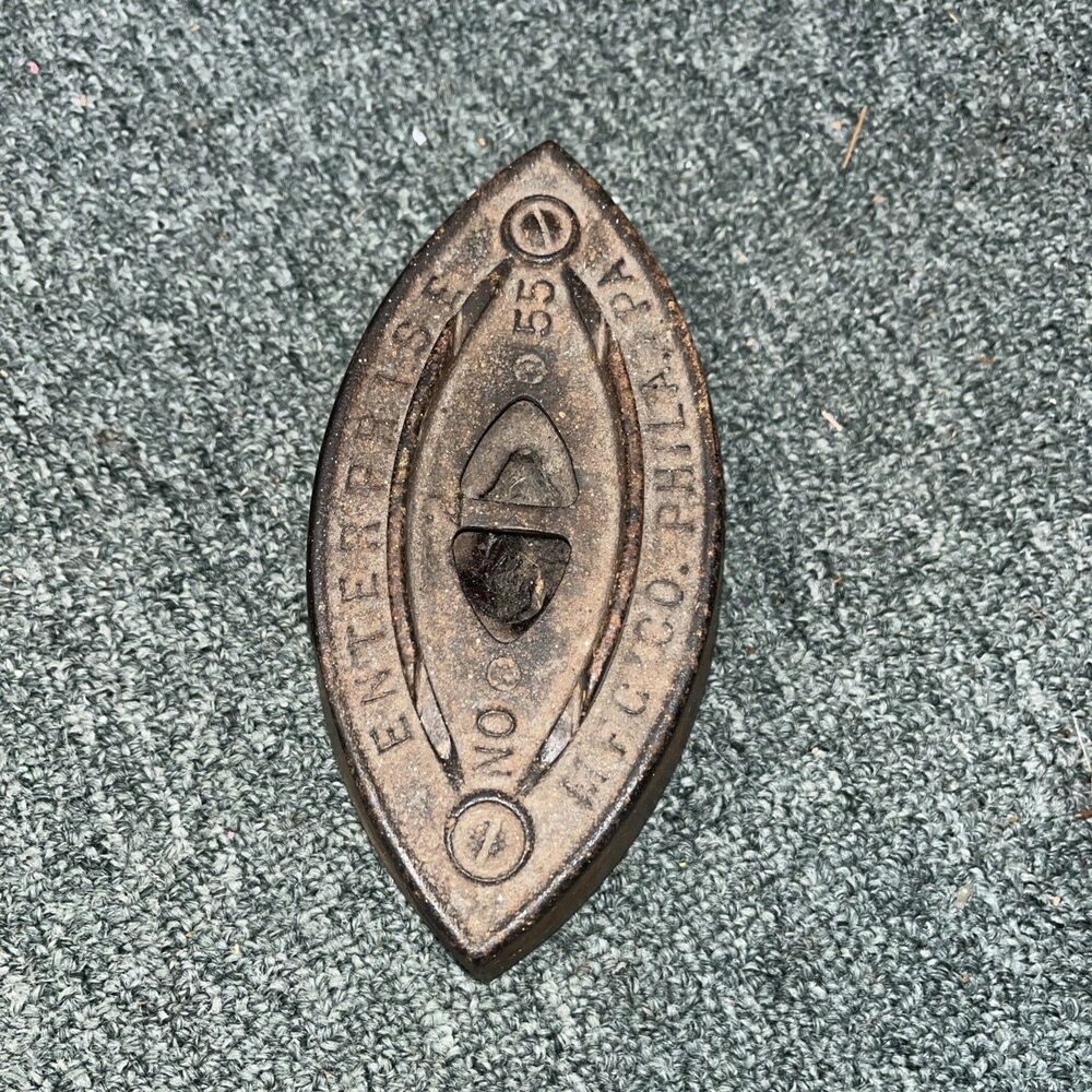 Antique Iron -no Handle/ 2.7 Lb